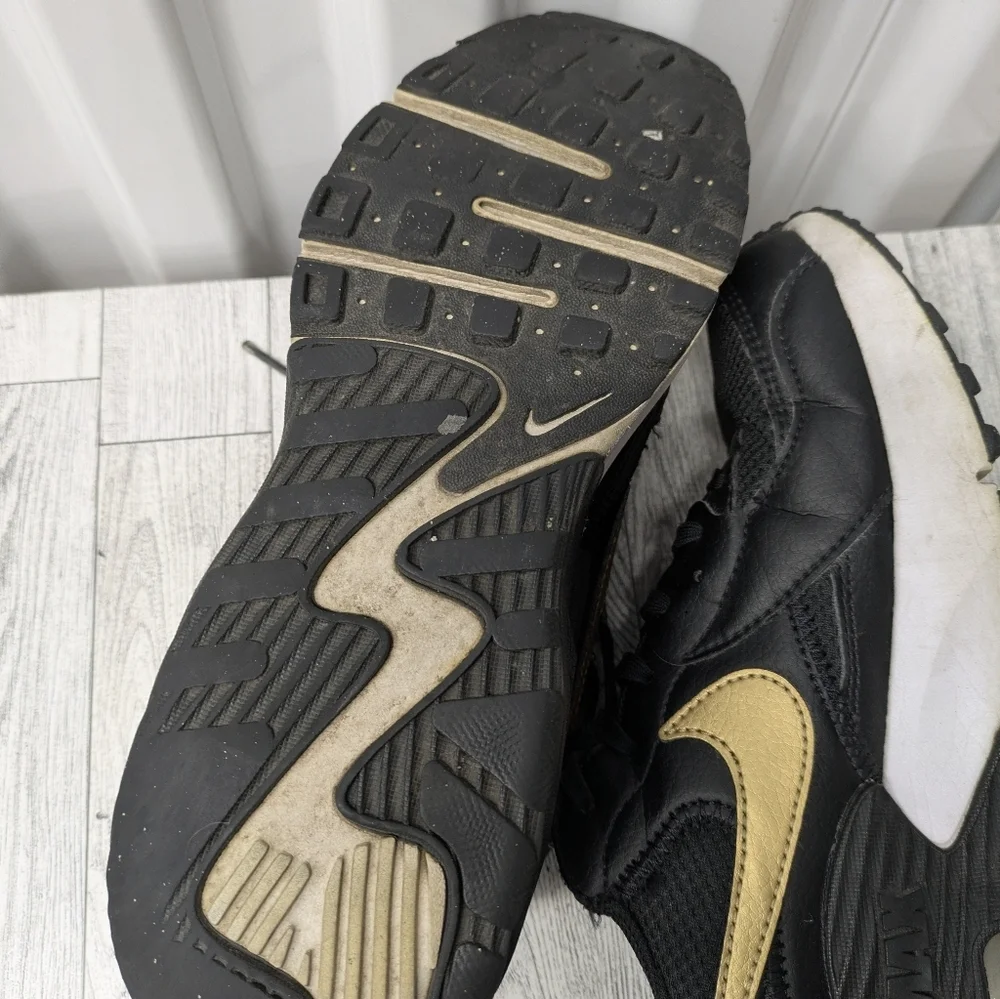 Nike Air Max Black and Gold Sneakers Size 8